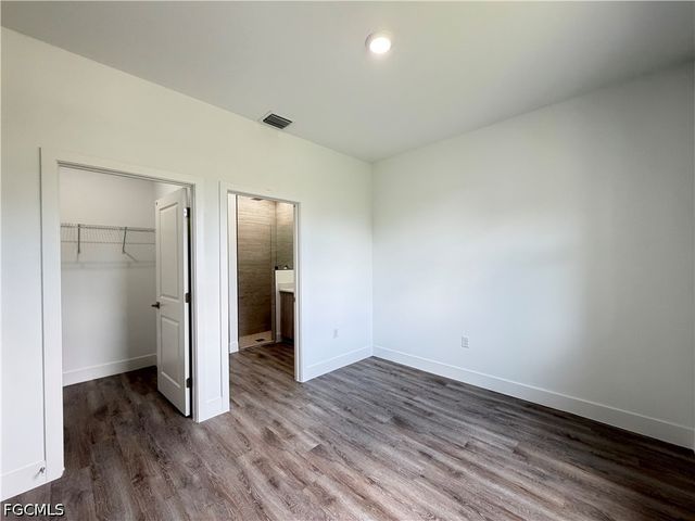 1256 MILWAUKEE BLVD, Lehigh Acres, FL 33974
