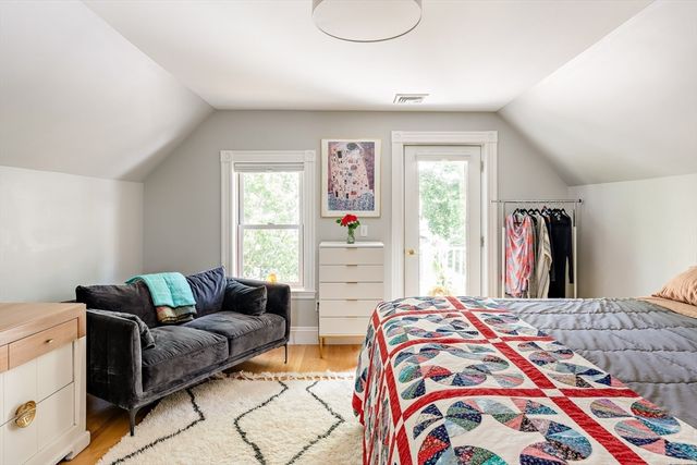 25 Banks St 2, Somerville, MA 02144