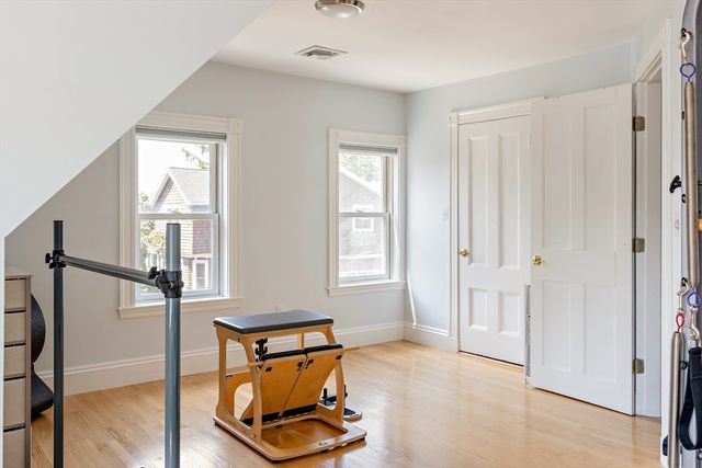 25 Banks St 2, Somerville, MA 02144