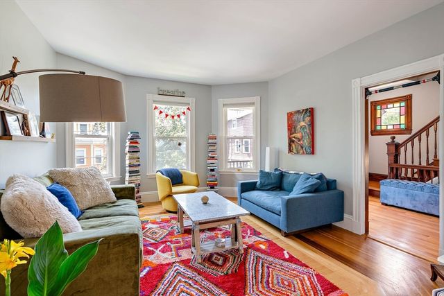 25 Banks St 2, Somerville, MA 02144