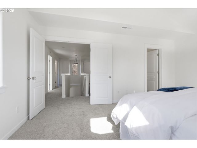 20612 Sw ROCKPORT Ln, Beaverton, OR 97006