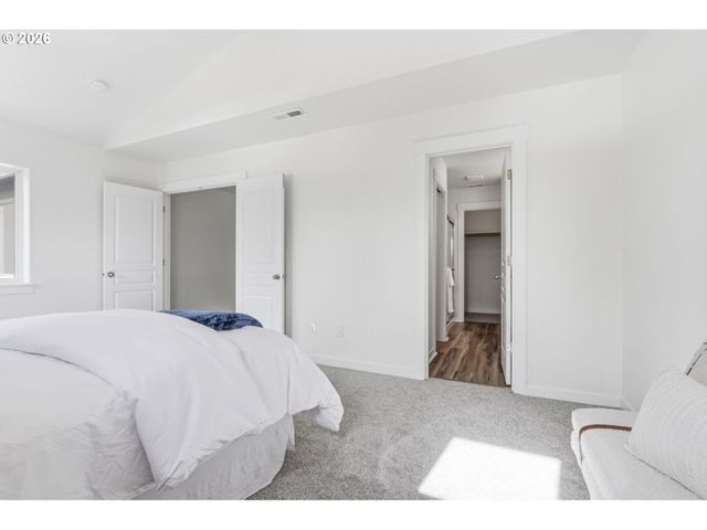 20612 Sw ROCKPORT Ln, Beaverton, OR 97006