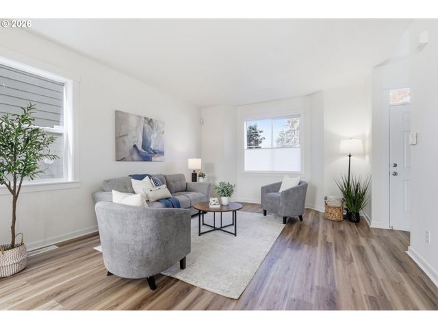 20612 Sw ROCKPORT Ln, Beaverton, OR 97006