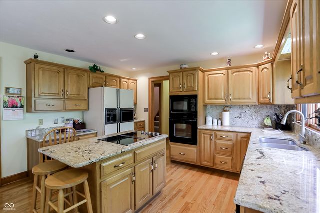 11826 Sea Star Drive, Indianapolis, IN 46256