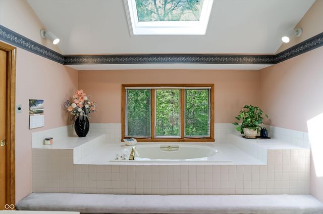 11826 Sea Star Drive, Indianapolis, IN 46256