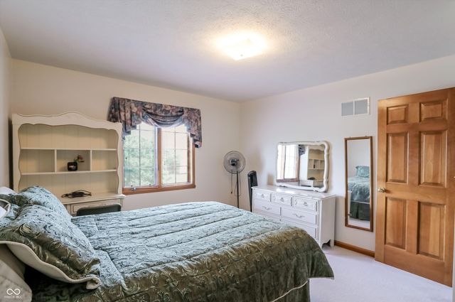 11826 Sea Star Drive, Indianapolis, IN 46256