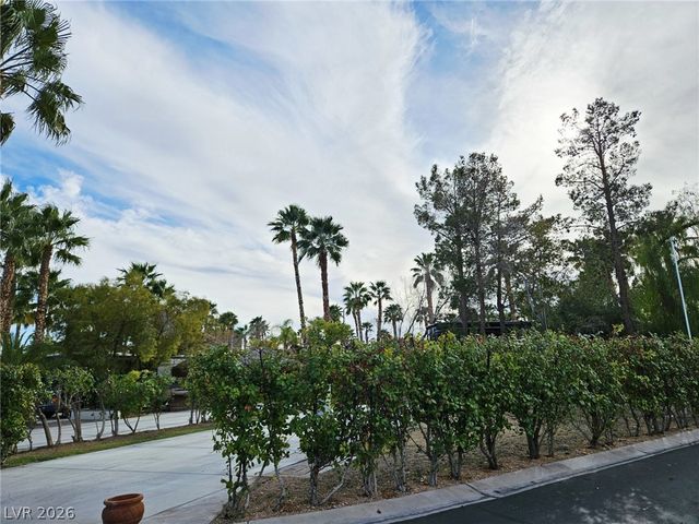 8175 Arville Street 66, Las Vegas, NV 89139