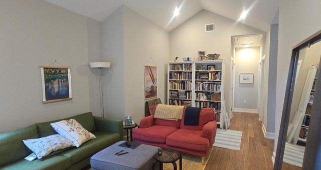 4612 Scarbrough ST, Austin, TX 78723