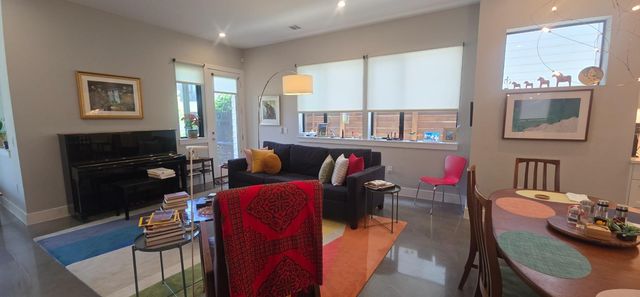 4612 Scarbrough ST, Austin, TX 78723