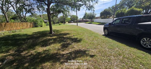 2613 Mcgee Street, Fort Worth, TX 76112