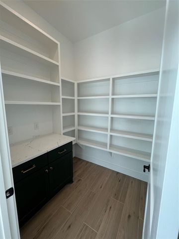 15727 Hoptree Heights Lane, Conroe, TX 77302