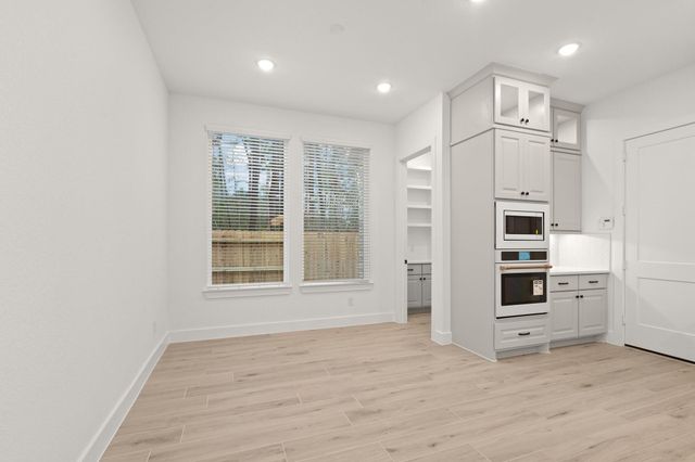 15727 Hoptree Heights Lane, Conroe, TX 77302