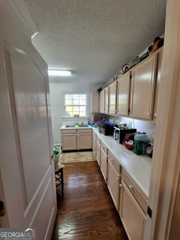 250 Weatherly Drive, Baxley, GA 31513
