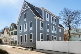 40 Elmont St 02, Boston, MA 02121