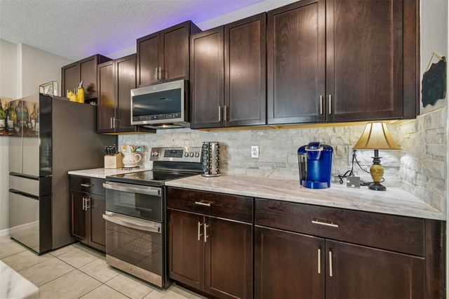 984 OLIVE CONCH STREET, Ruskin, FL 33570