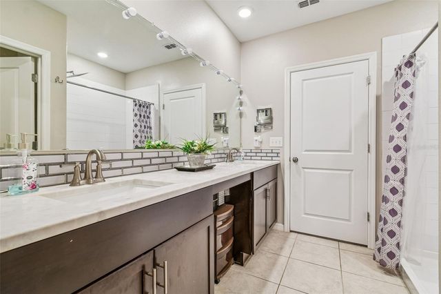 984 OLIVE CONCH STREET, Ruskin, FL 33570