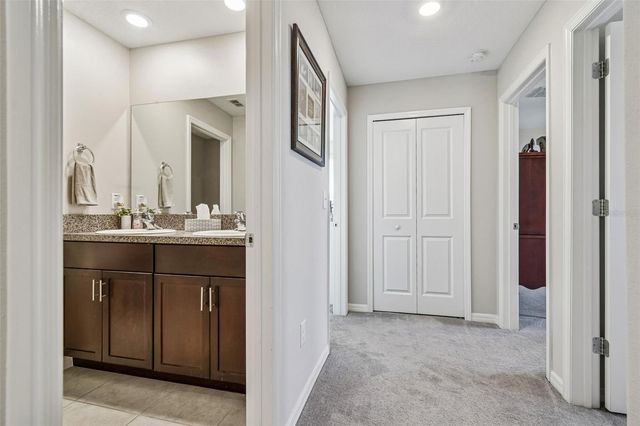 984 OLIVE CONCH STREET, Ruskin, FL 33570