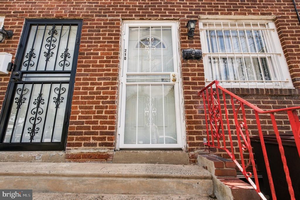 210 S 36TH ST, CAMDEN, NJ 08105 — photo 3