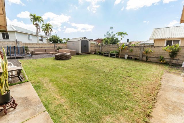 411 Iliahi St, Lanai City, HI 96763