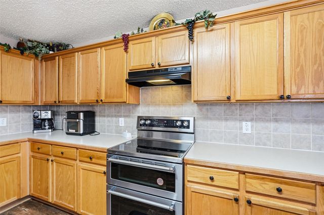 1632 Lionheart Drive, Little Elm, TX 75036
