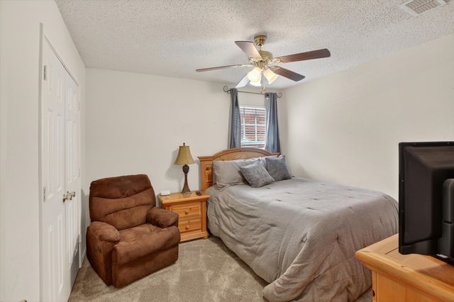 1632 Lionheart Drive, Little Elm, TX 75036