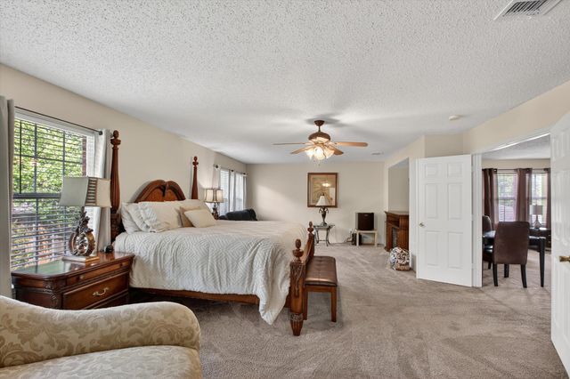 1632 Lionheart Drive, Little Elm, TX 75036