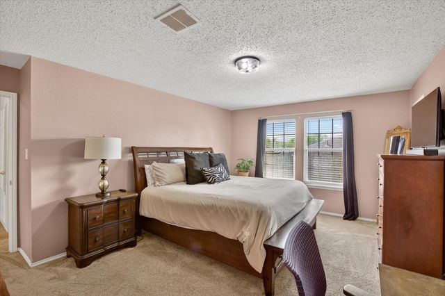 1632 Lionheart Drive, Little Elm, TX 75036