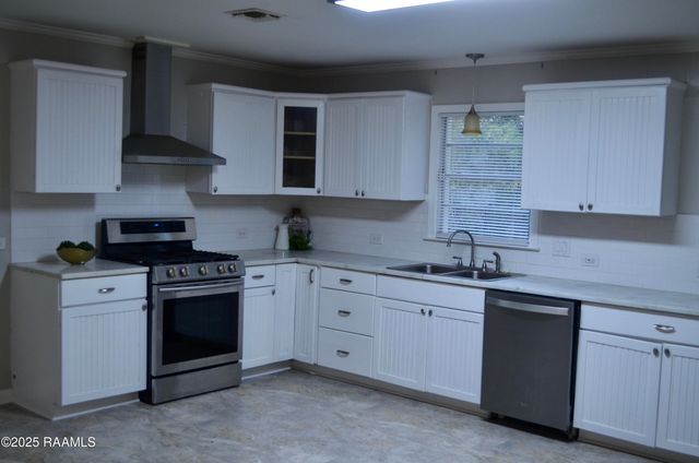 509 San Jacinto Circle, New Iberia, LA 70563