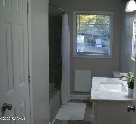 509 San Jacinto Circle, New Iberia, LA 70563