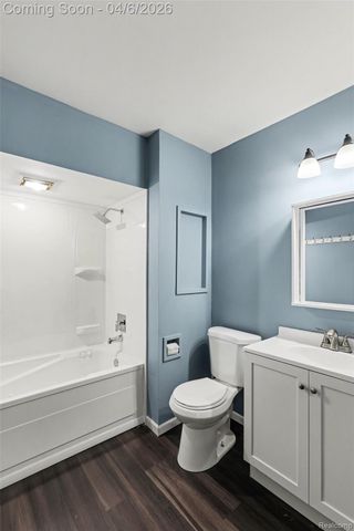 1260 Gilbert Street, Flint Charter Township, MI 48532