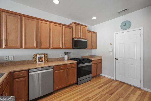 18 JEKYLL Drive 31, Marietta, GA 30066