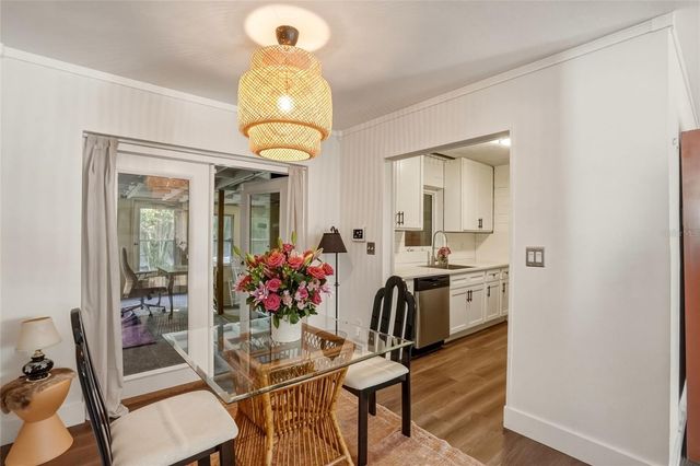 220 45TH AVENUE S, St Petersburg, FL 33705