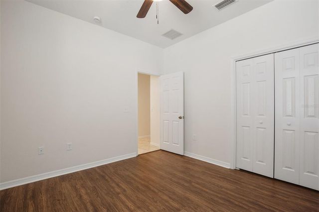 5917 WEDGEFIELD DRIVE, Zephyrhills, FL 33541