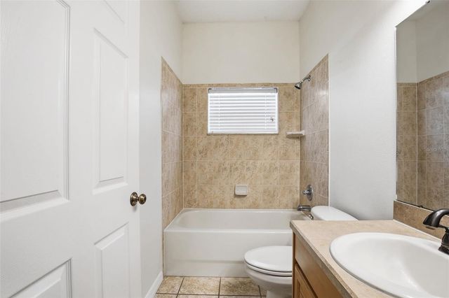 5917 WEDGEFIELD DRIVE, Zephyrhills, FL 33541