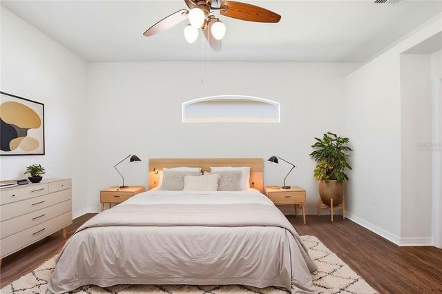 5917 WEDGEFIELD DRIVE, Zephyrhills, FL 33541