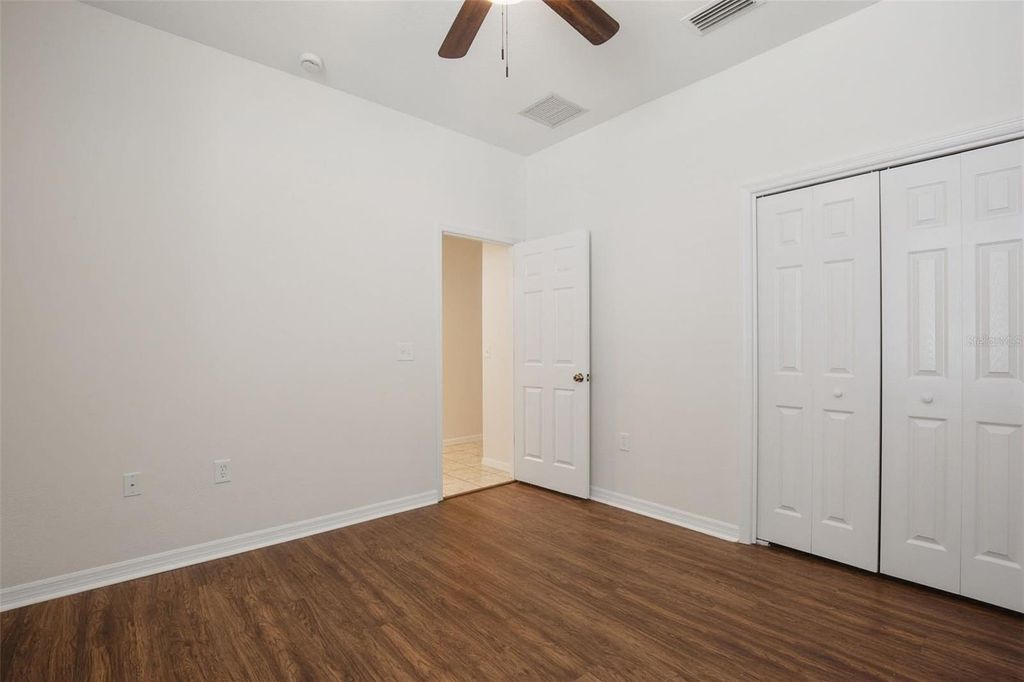 Image 30 of property listing at 5917 WEDGEFIELD DRIVE, Zephyrhills, FL 33541