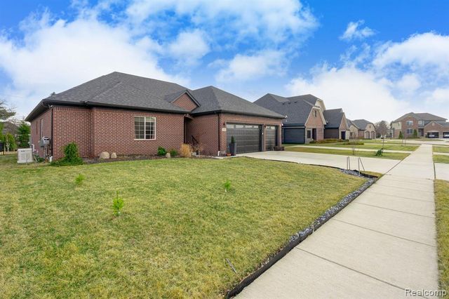 14664 Hannebauer Court, Sterling Heights, MI 48313