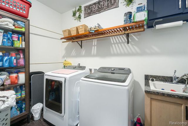 14664 Hannebauer Court, Sterling Heights, MI 48313