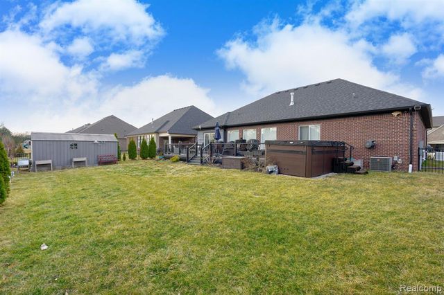 14664 Hannebauer Court, Sterling Heights, MI 48313