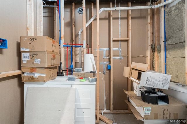 14664 Hannebauer Court, Sterling Heights, MI 48313