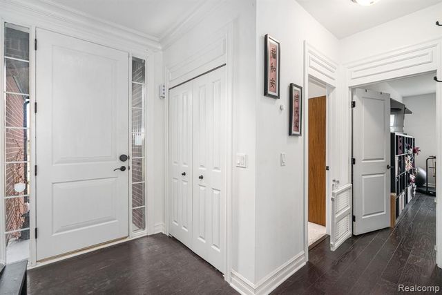 14664 Hannebauer Court, Sterling Heights, MI 48313