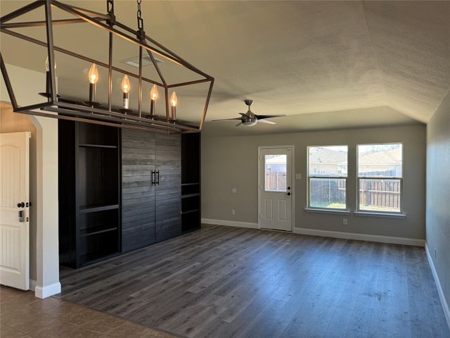 2027 Fair Weather Drive, Lancaster, TX 75146