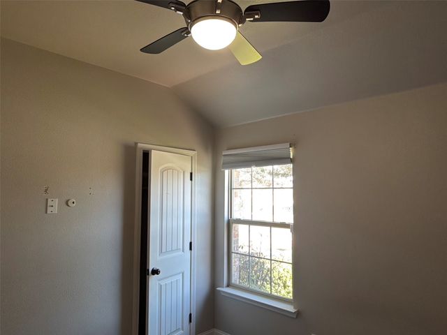 2027 Fair Weather Drive, Lancaster, TX 75146