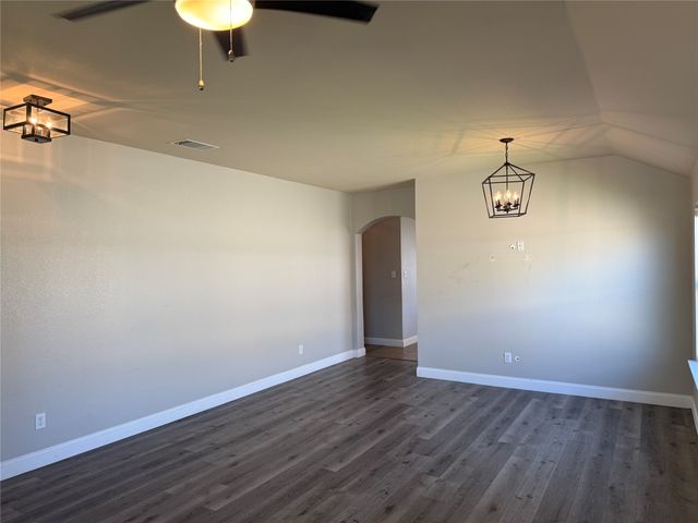 2027 Fair Weather Drive, Lancaster, TX 75146