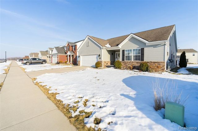 9054 Rock Harbor Drive, Newport, MI 48166