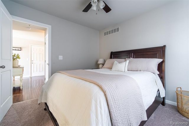 9054 Rock Harbor Drive, Newport, MI 48166