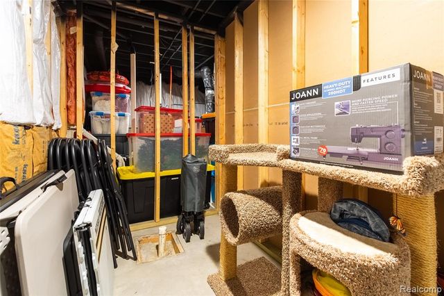 9054 Rock Harbor Drive, Newport, MI 48166