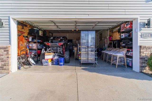 9054 Rock Harbor Drive, Newport, MI 48166