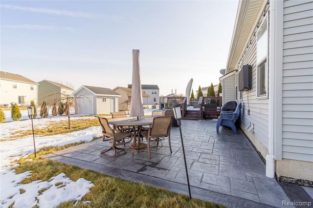 9054 Rock Harbor Drive, Newport, MI 48166