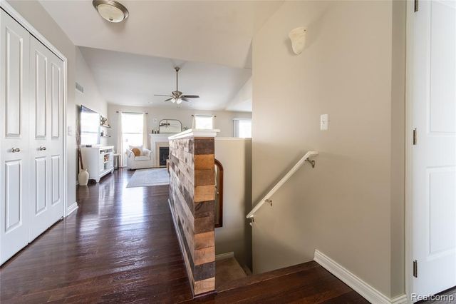 9054 Rock Harbor Drive, Newport, MI 48166